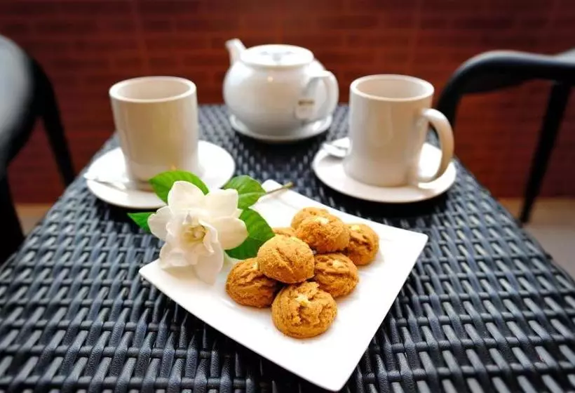 Fotos del hotel Suppamitr Villa:  13