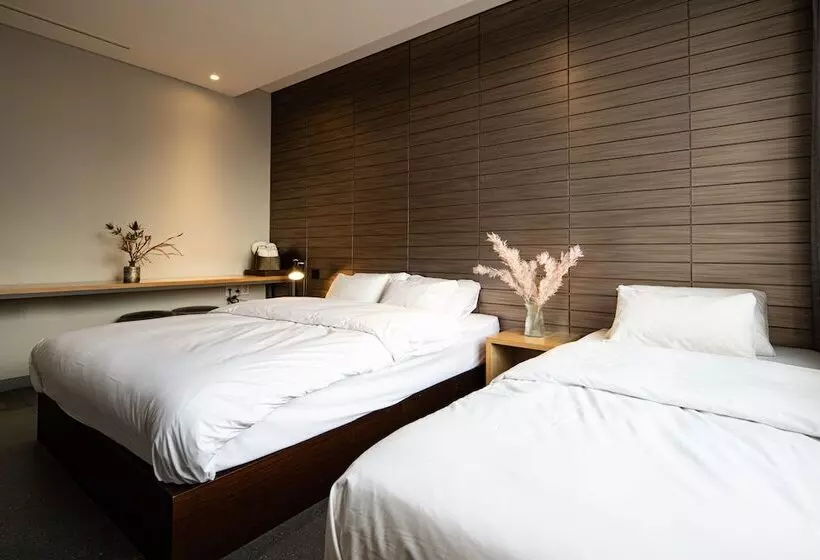 Fotos del hotel The Designers Hongdae:  15