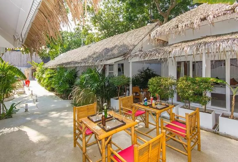 Fotos del hotel The White Cottage:  9