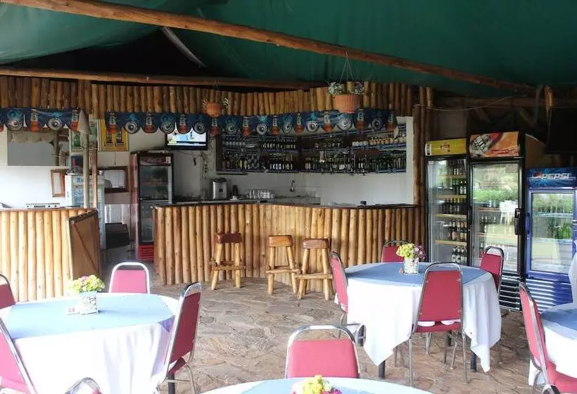 Fotos del hotel Sky  International:  4