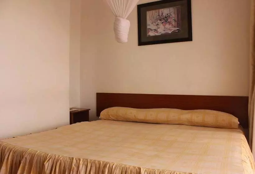 Fotos del hotel Sky  International:  8