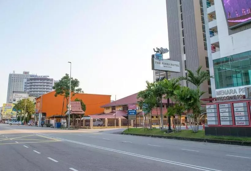 Fotos del hotel The Pines Melaka:  17