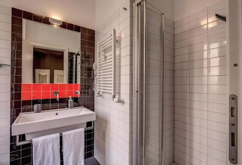 Fotos del hotel Zero6 Guest House:  19