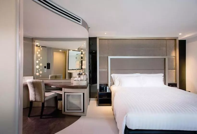 Centara Azure  Pattaya