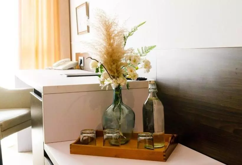 Fotos del hotel Emporium:  23