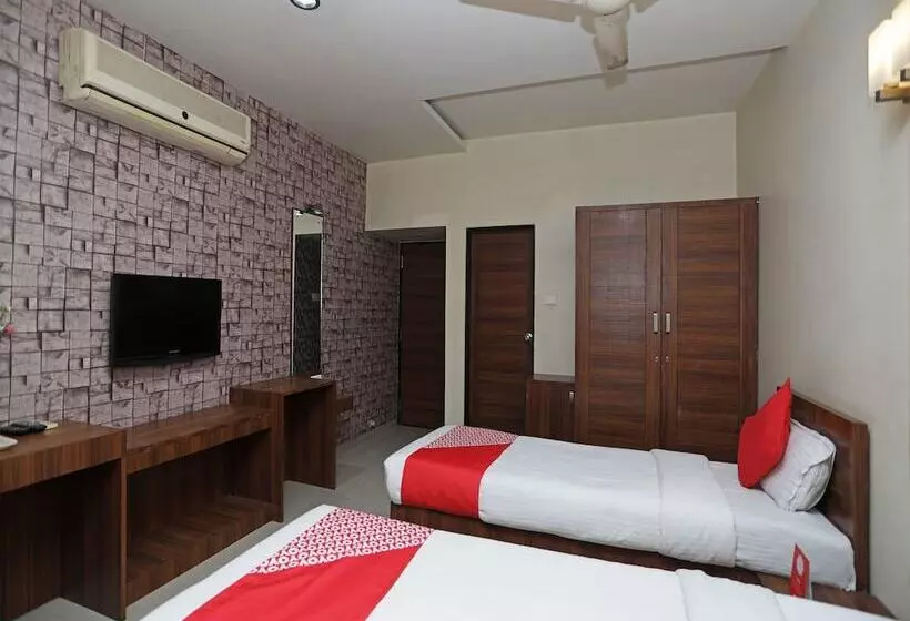 Fotos del hotel Fabexpress The Paradise:  17