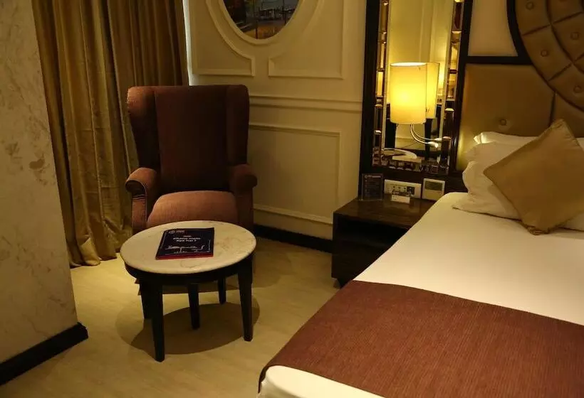 Fotos del hotel Oyo Premium Sector 43 Chandigarh:  9