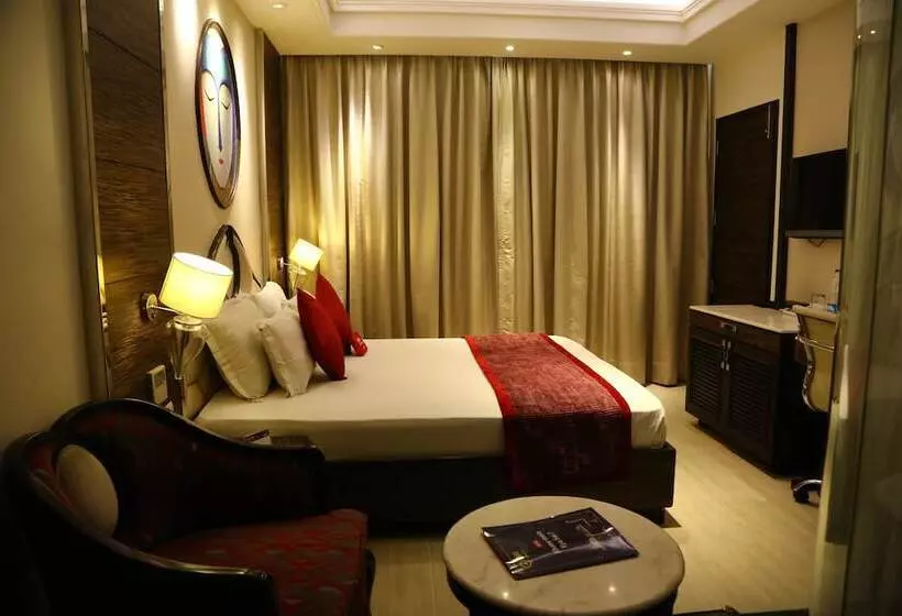 Fotos del hotel Oyo Premium Sector 43 Chandigarh:  17