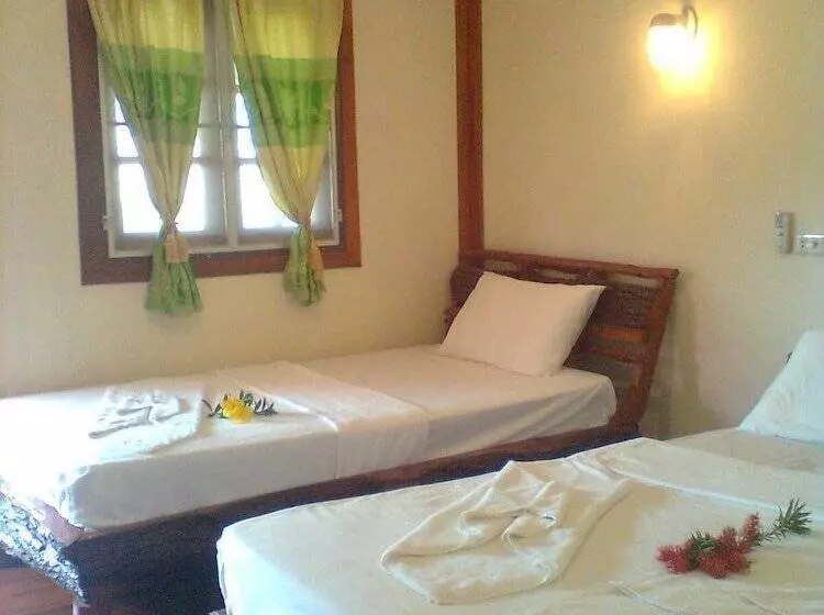 Fotos del hotel Sea Salad Resort:  2