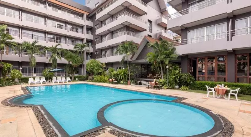 Fotos del hotel The Holiday Resort Pattaya:  7