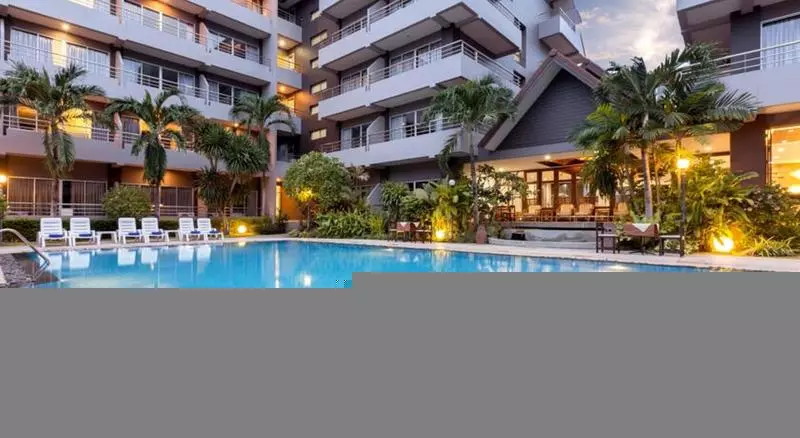 Fotos del hotel The Holiday Resort Pattaya:  10