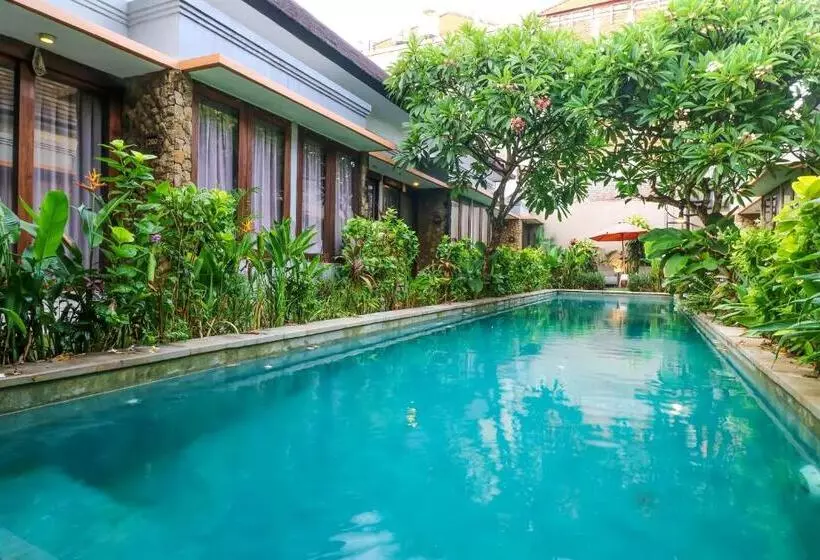 Fotos del hotel The Light Bali Villa:  2