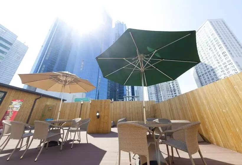 Fotos del hotel 109:  5