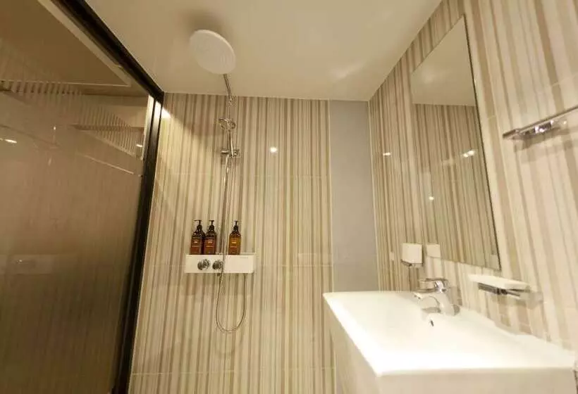 Fotos del hotel 109:  21