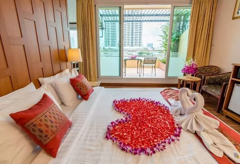 Fotos del hotel New Siam Riverside  Near Siriraj Hospital:  23