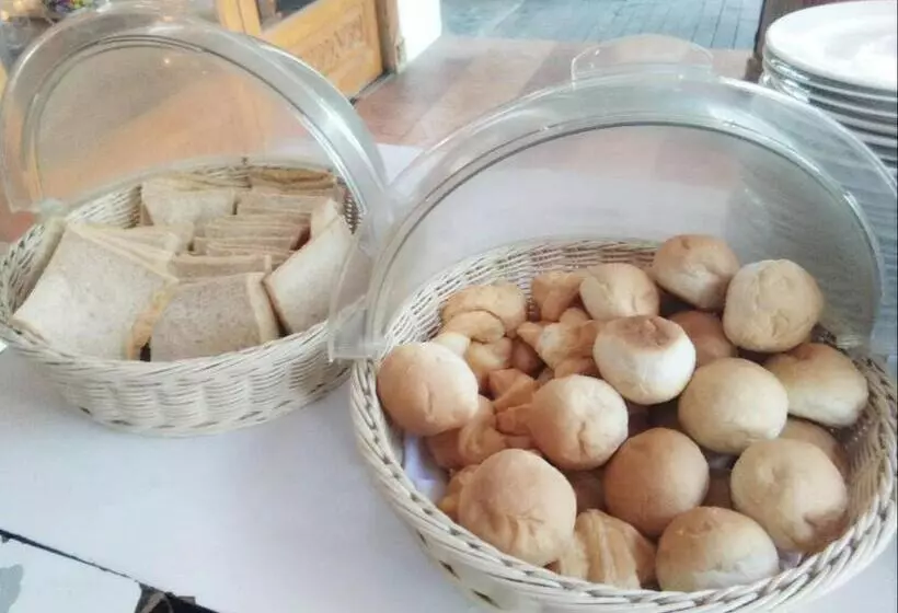 Fotos del hotel New Siam Riverside  Near Siriraj Hospital:  14