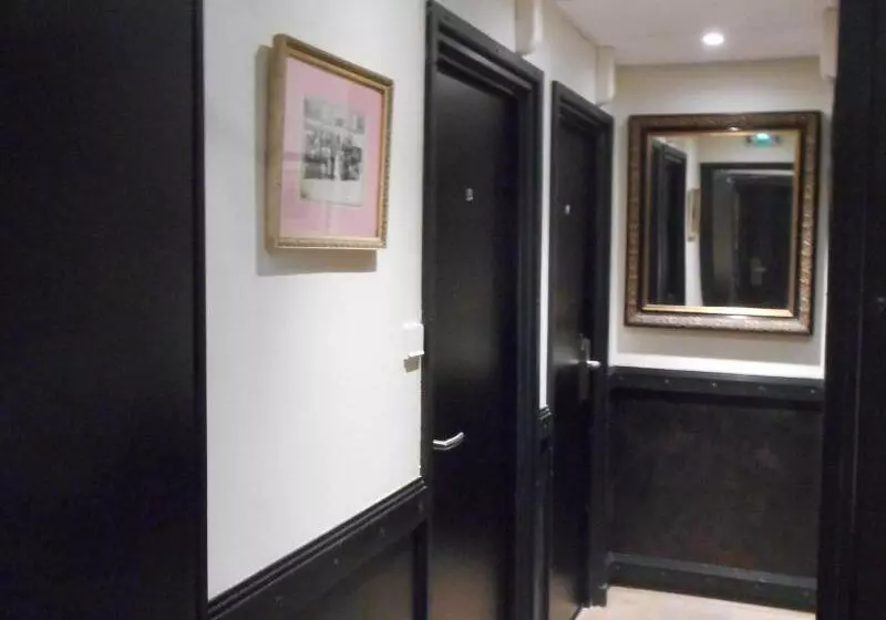 Fotos del hotel Hôtel De L Avre:  2