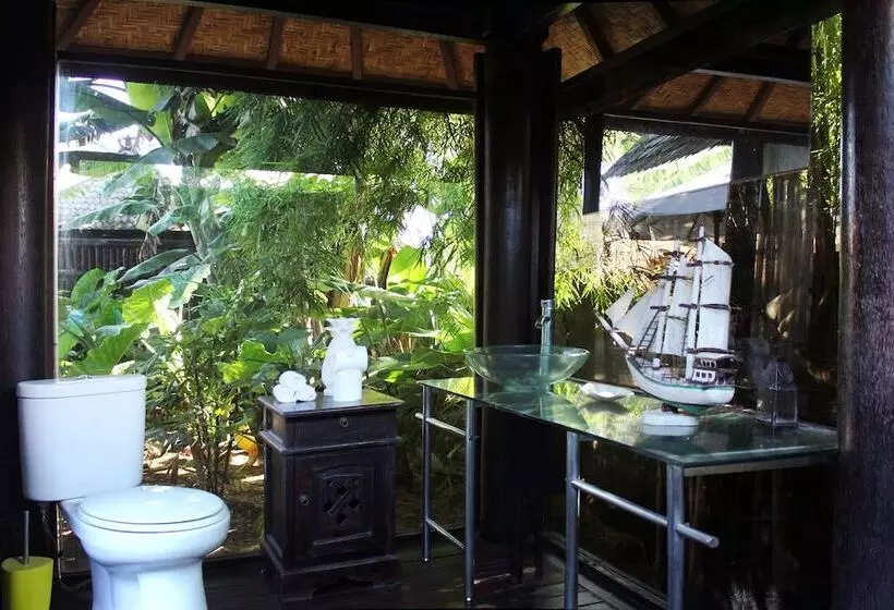 Fotos del hotel Oasis Canggu Bali:  8