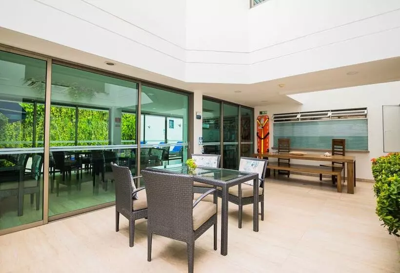 Fotos del hotel Varanasi  Boutique Aeropuerto:  15