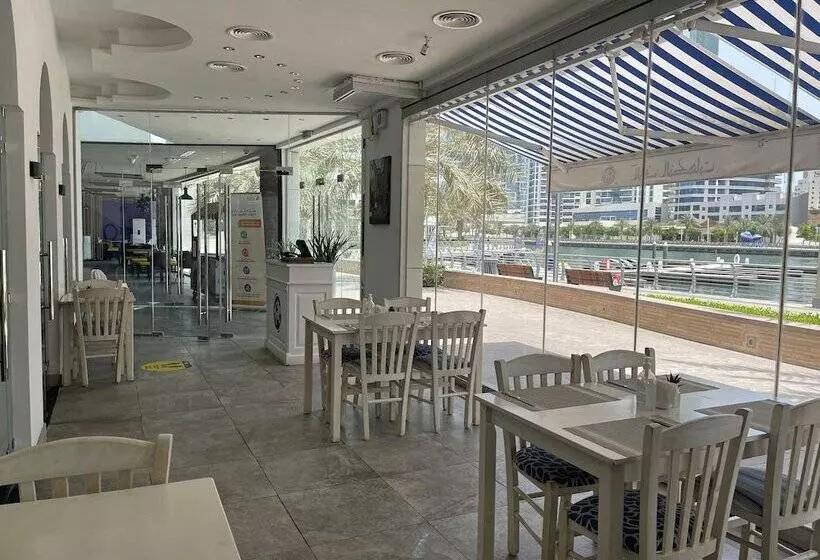 Fotos del hotel Jannah Marina  Apartments:  11