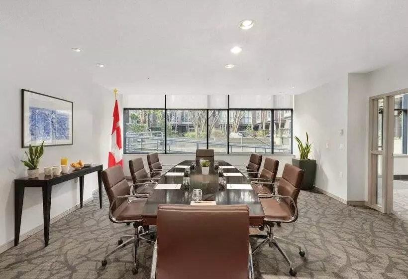 Fotos del hotel Worldmark Vancouver  The Canadian:  4