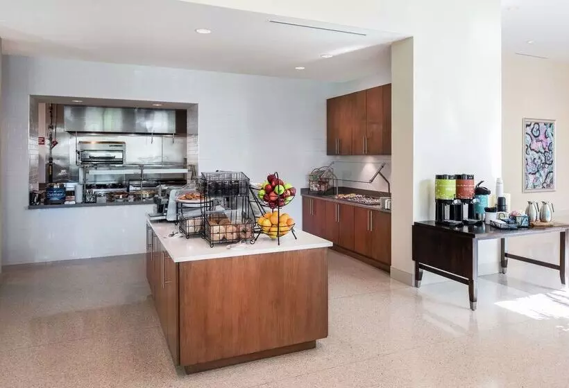 Fotos del hotel Hilton Garden Inn Miami Dolphin Mall:  11