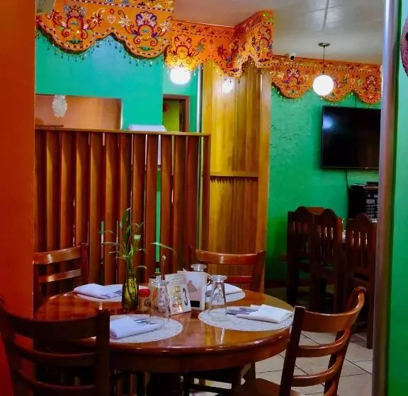 Fotos del hotel Tinhat Boutique  And Restaurant:  17