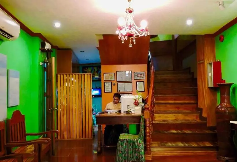 Fotos del hotel Tinhat Boutique  And Restaurant:  3