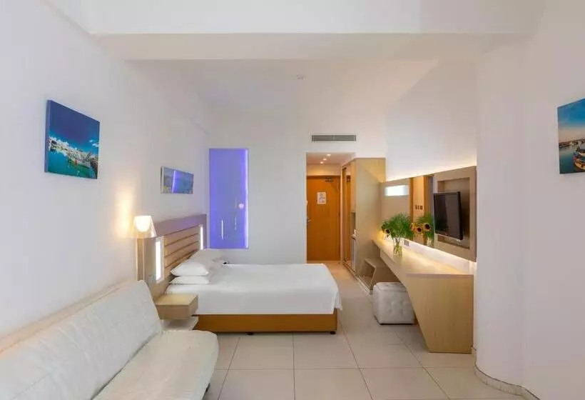 Fotos del hotel Vrissaki Beach:  17