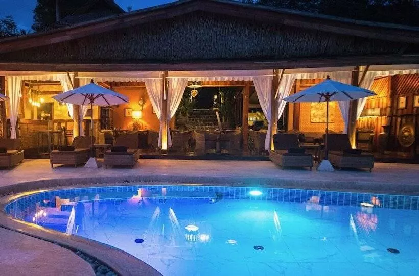 Fotos del hotel Beyond The Blue Horizon Boutique Bungalows:  4