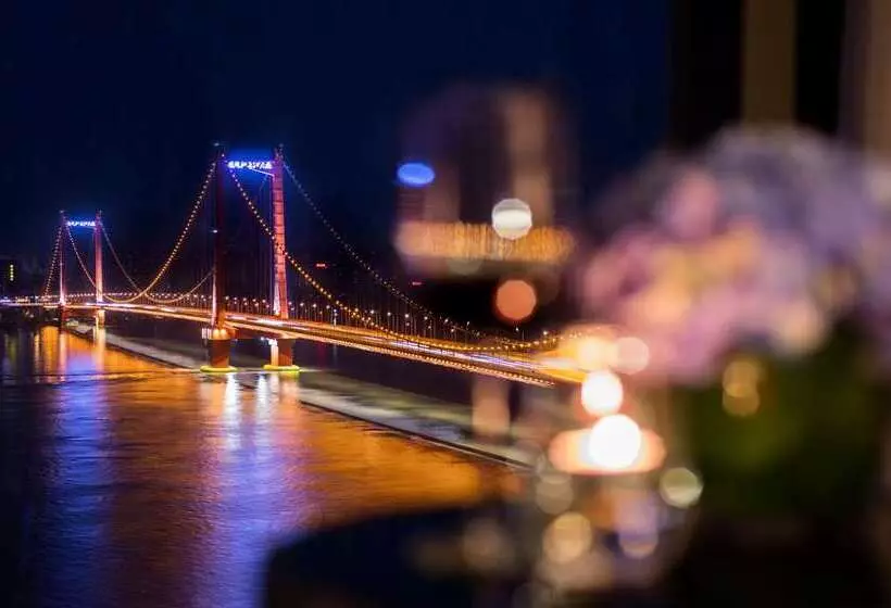 Fotos del hotel Hilton Wuhan Riverside:  15