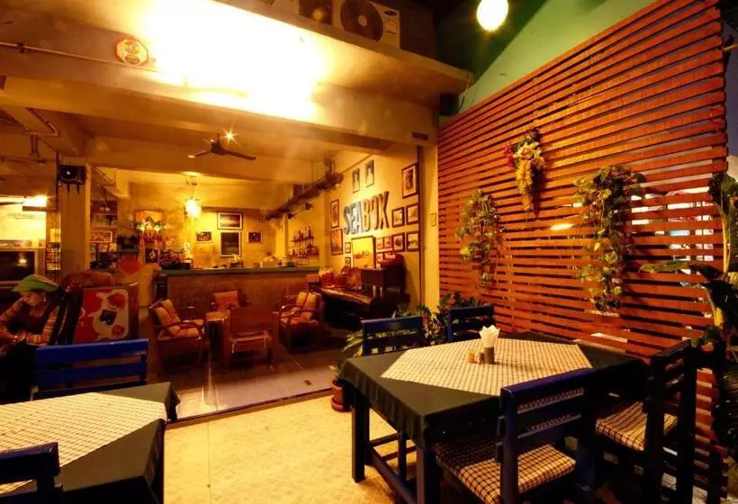 Fotos del hotel Seabox Khaolak Hostel:  9