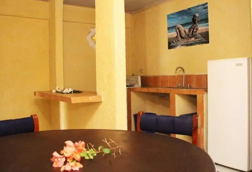 Fotos del hotel Suites Elia Noemi:  25