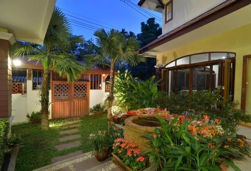 Fotos del hotel The Golden Wells Residence:  10