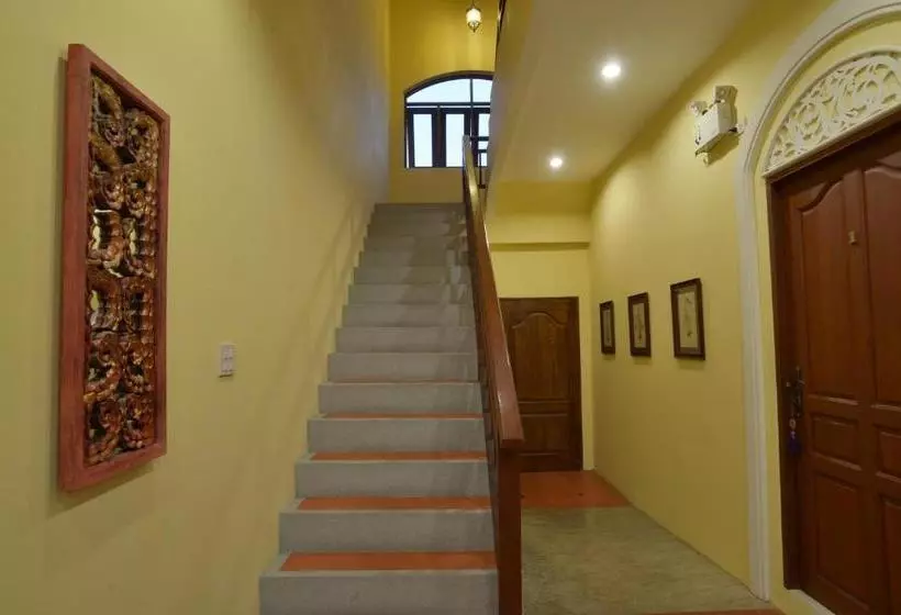 Fotos del hotel The Golden Wells Residence:  2