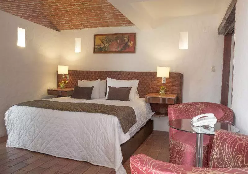 Casa De Los Reyes Boutique