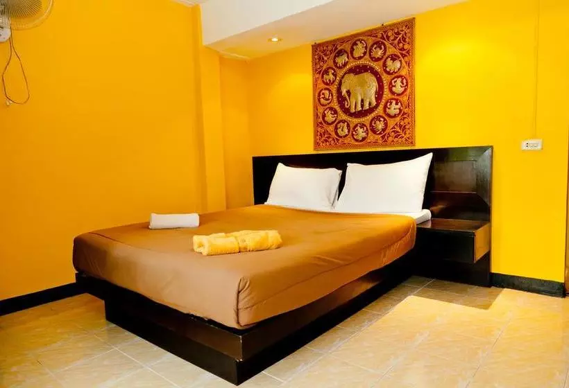 Fotos del hotel Full Moon Beach Resort:  18