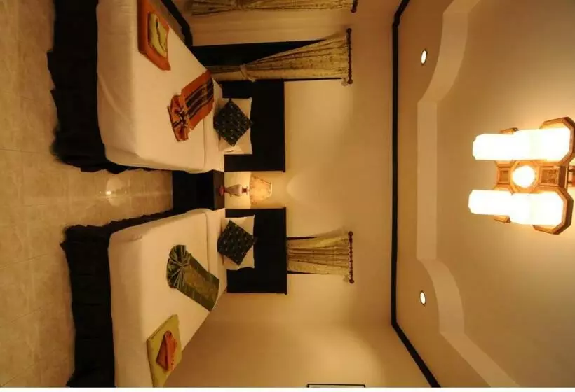 Fotos del hotel N.t. Lanta Resort:  24