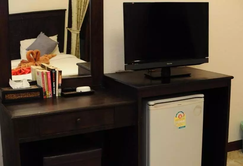 Fotos del hotel N.t. Lanta Resort:  25