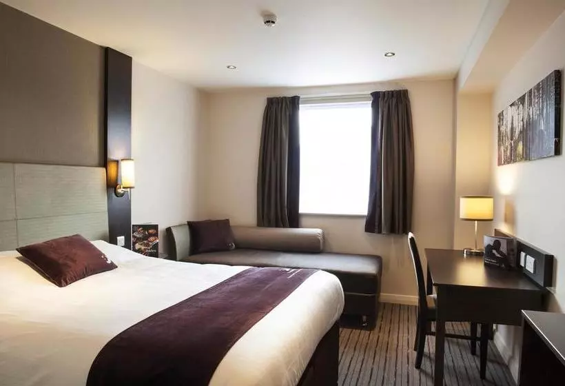 Fotos del hotel Premier Inn London City Aldgate:  10