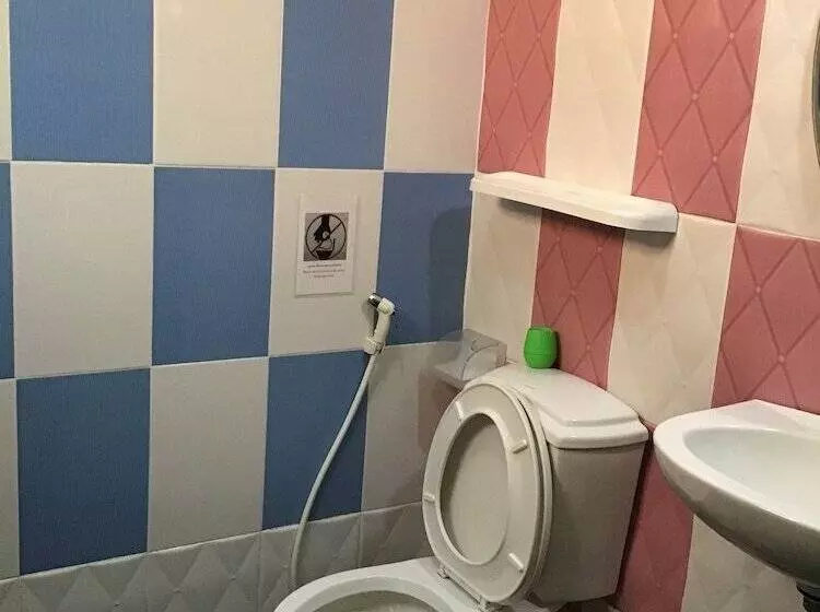 Fotos del hotel Saithong House:  5