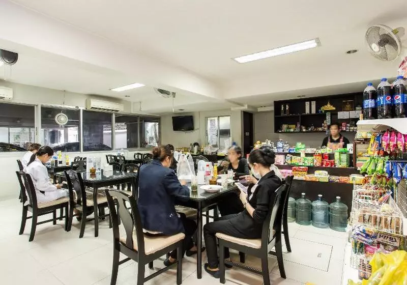 Fotos del hotel 14 Avenue:  4