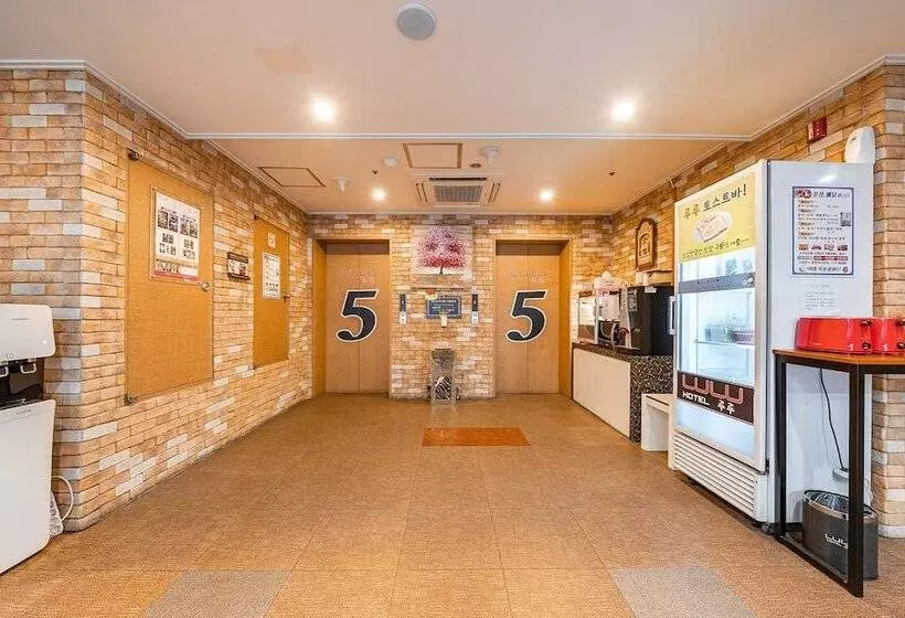 Fotos del hotel Business Design Hotel Luv:  13