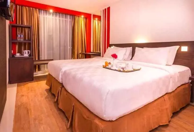 Fotos del hotel Redstar:  18