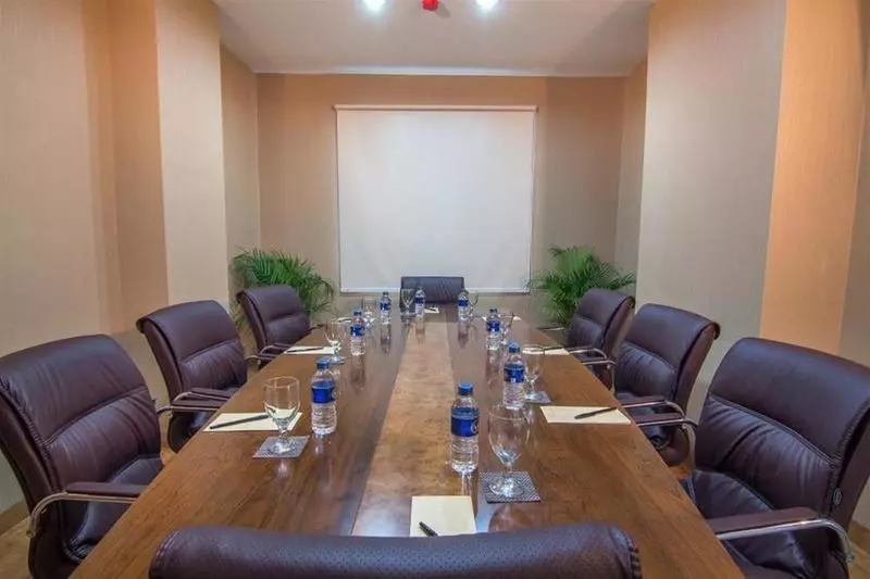 Fotos del hotel Redstar:  5