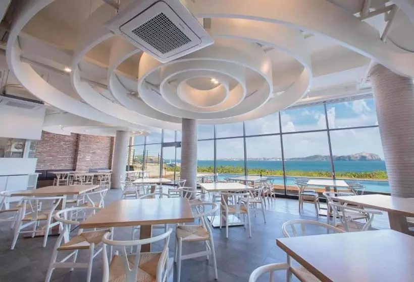 Fotos del hotel The Cloud Pool And Spa:  5