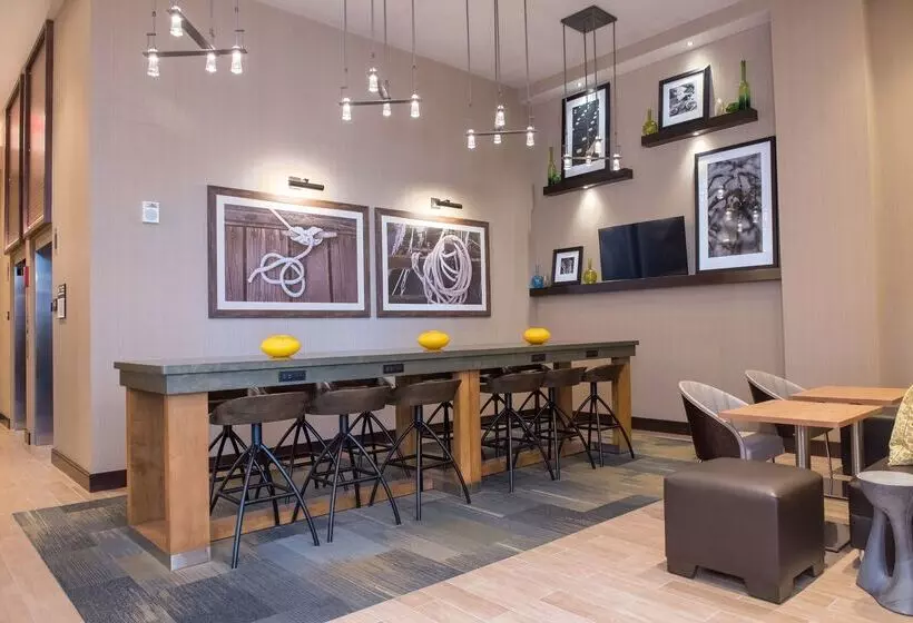 Fotos del hotel Hampton Inn & Suites Washington, D.c. - Navy Yard:  3
