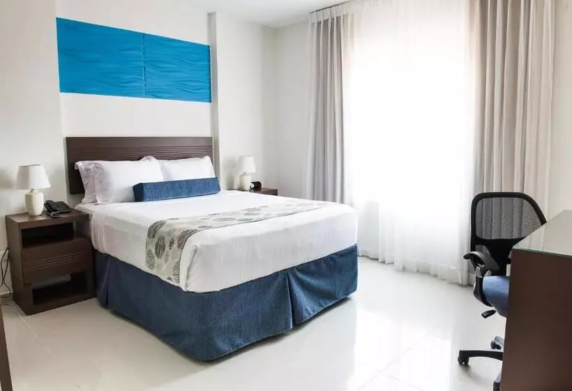 Fotos del hotel Latitud 15:  8