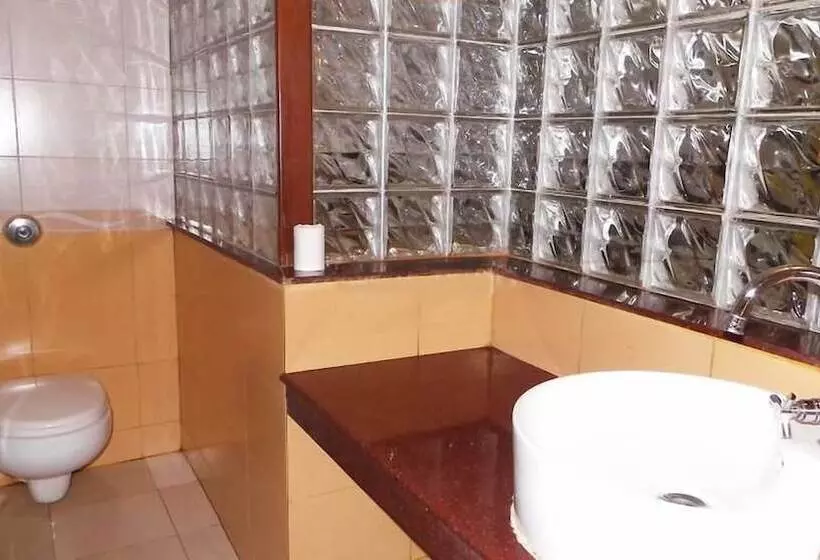 Fotos del hotel Little Italy:  4