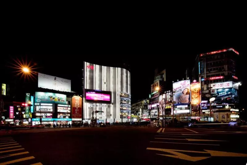 Fotos del hotel Tomorrow:  9